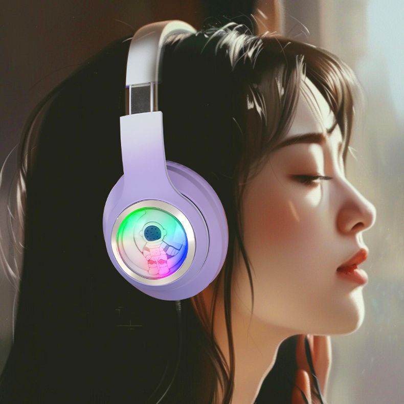 Bluetooth over-ear noise cancelling headphones - wireless headset for women, stylish design, high-quality audio, trendy fashion