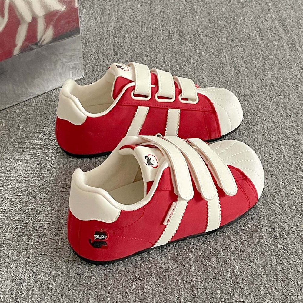 Embroidered versatile white sneakers for women, 2026 new spring/autumn collection, velcro closure german army trainers, chunky clogs