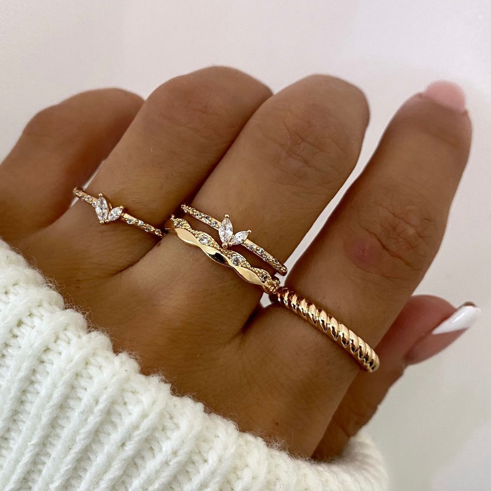 European and american cross-border jewelry: trendy ins geometric glass ring 4-piece set - elegant, versatile, diamond-studded stackable hand jewelry for women