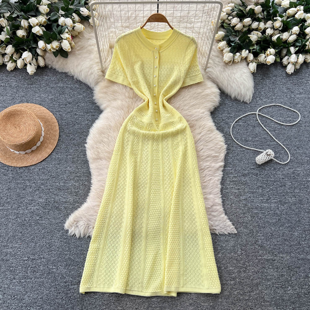 French chic dress for women, spring  new collection, high-end socialite style, beaded round neck, cinched waist, knitted maxi dress