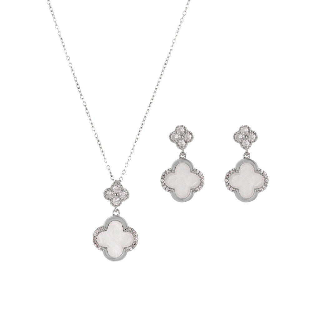 [titanium steel] micro-embedded four-leaf clover necklace and earrings set, high-end, accessible luxury, stylish, elegant earrings, clavicle chain jewelry