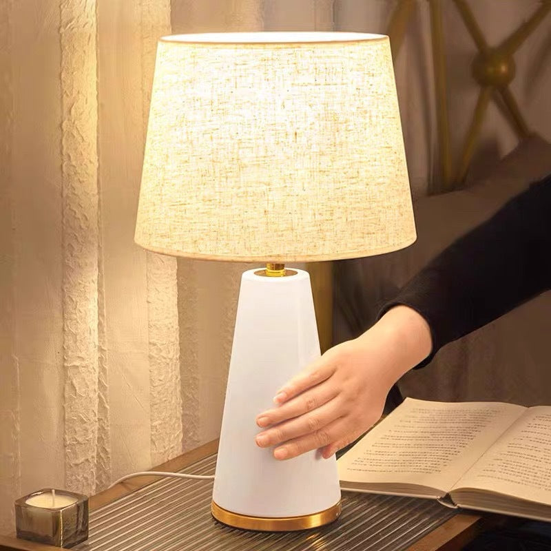 Cross-border high-end fabric bedside table lamp touch dimming night light bedroom atmosphere learning eye protection lighting table lamp