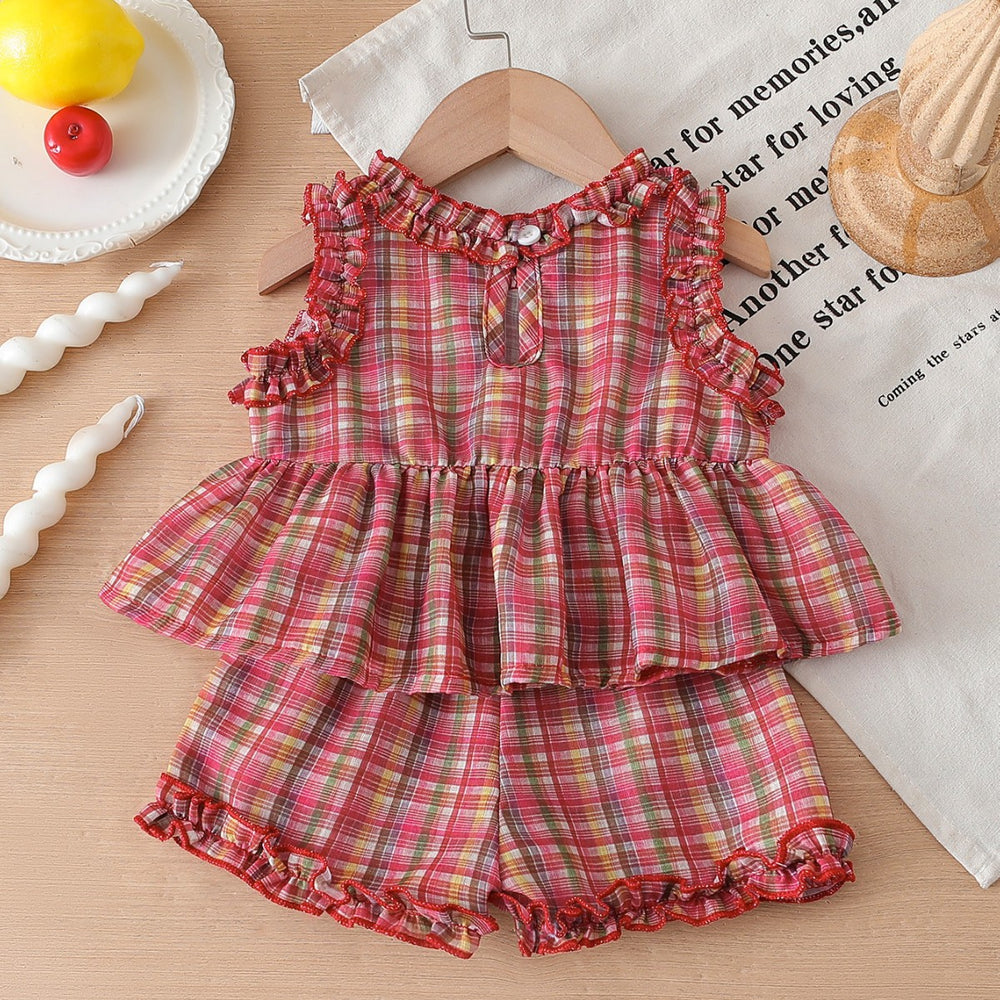 new product girl european and american style socialite plaid vest + shorts waist suit