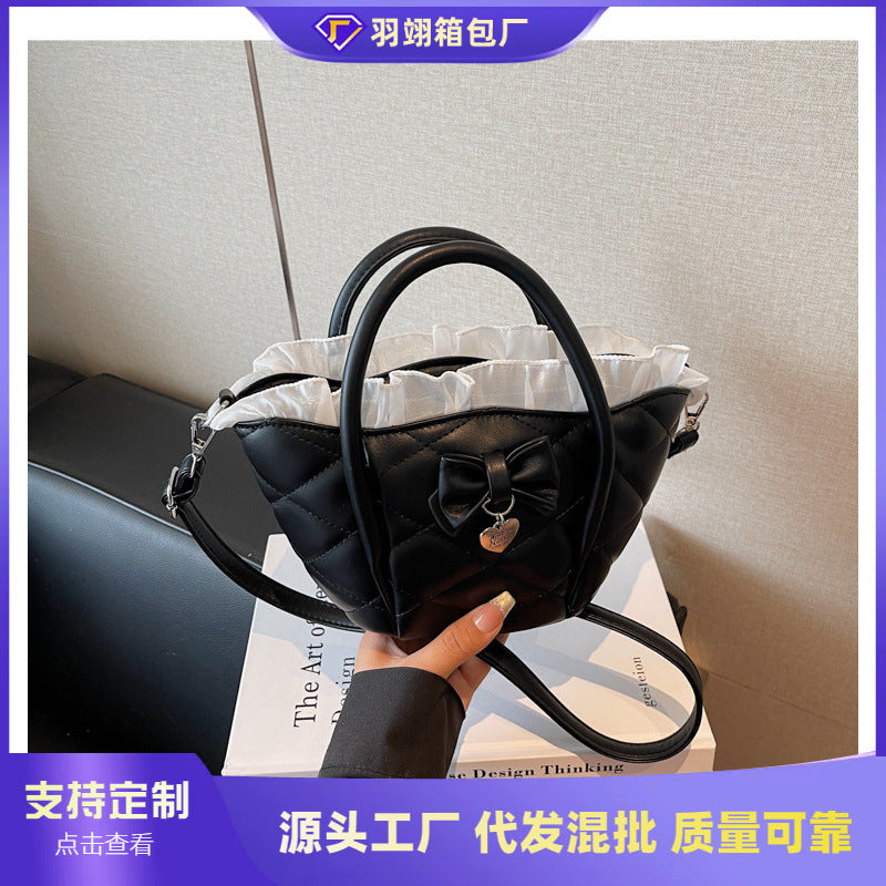 Cross-border diamond bow vegetable basket bag women's summer 2025 new niche messenger bag Korean version portable bucket bag