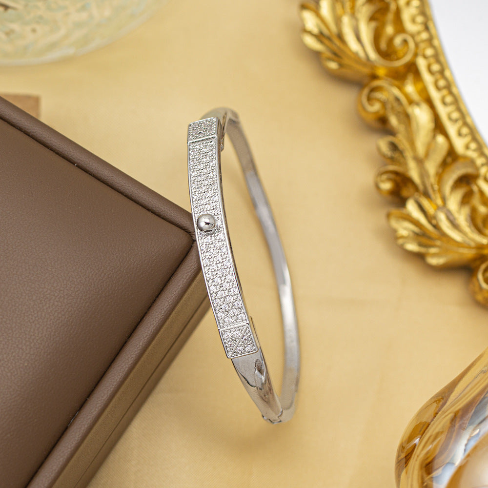Bracelet female titanium steel fashion non-fading copper inlaid zirconium bracelet niche high-end fashion elegant jewelry wholesale hand jewelry