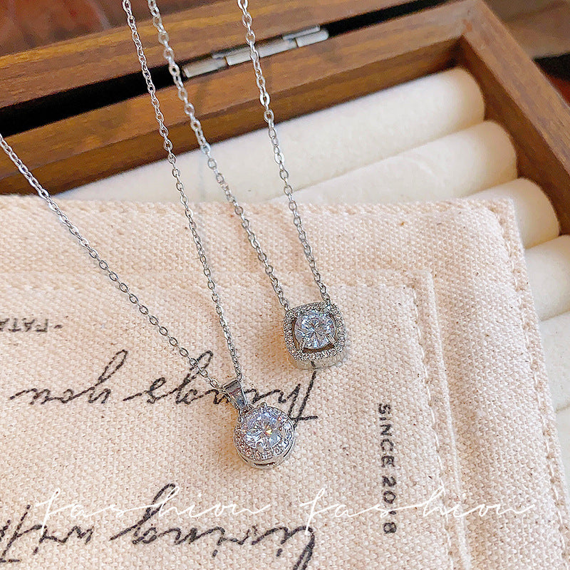 Sugar cube zircon pendant titanium steel necklace for women silver light luxury niche style design classy sense clavicle chain elegant necklace