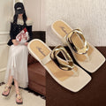 Versatile flip-flops: casual, flat, metal buckle, 2025 new square toe open-toe thong sandals - unique summer footwear