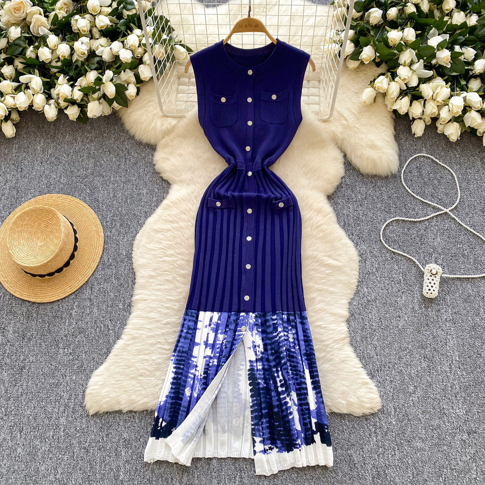 Design gradient tie-dye knit dress -  summer new arrival: elegant and chic single-breasted round neck sleeveless dress