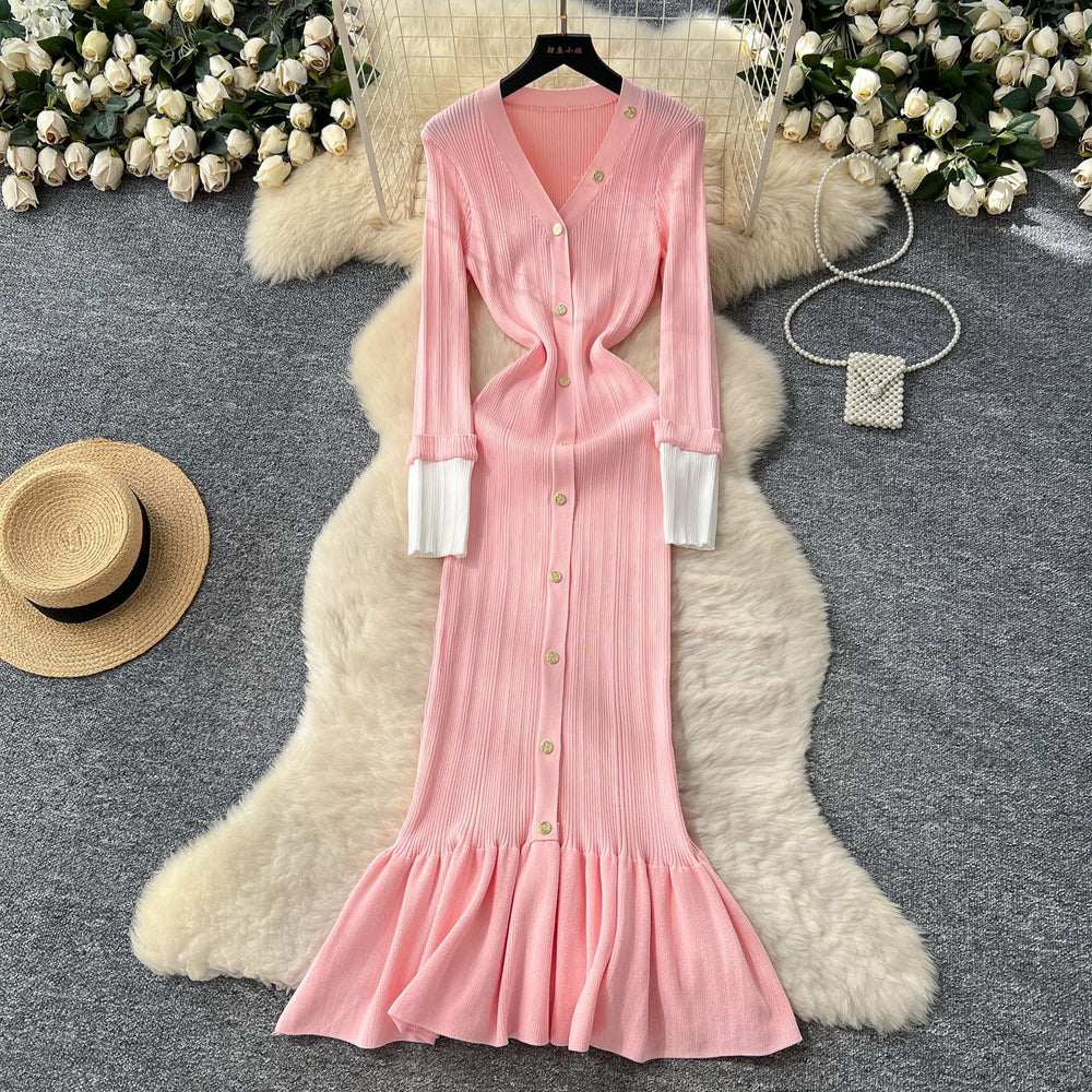 French retro chic v-neck metallic buckle color block long sleeve knit dress - slim fit mermaid maxi dress