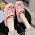 2022 new arrival rubber and plastic shit-feeling fashion women's clogs, lightweight non-slip toe shoes, inner and outer wear sandals