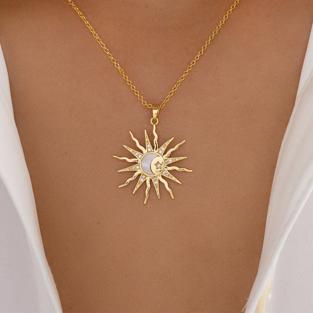 Source manufacturer fashiontrendydir jewelry accessories 14k gold color-preserving diamond necklace pendant pendant diamond heart-shaped
