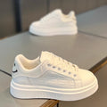 Men's spring 2026 new breathable chunky sole height increasing sneakers, fashionable and versatile athletic casual shoes, men's white sneakers