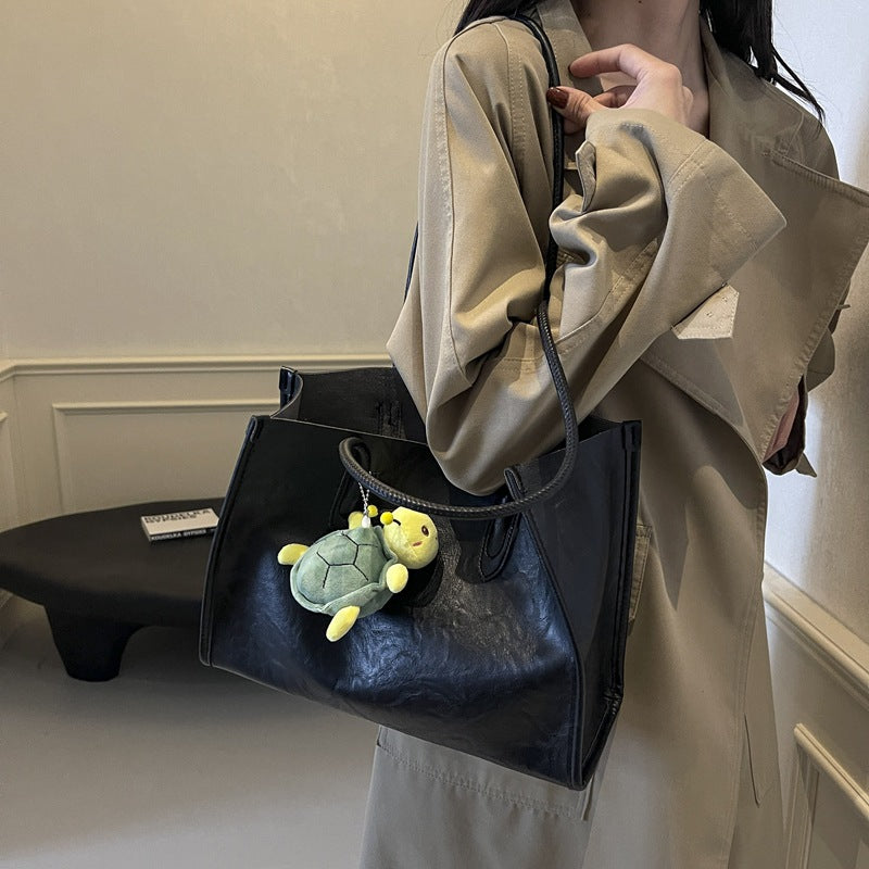 Cross-border high-end fashion versatile tote bag women's 2025 new large-capacity casual retro commuter shoulder bag