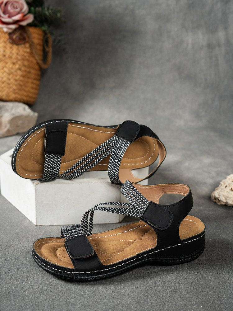 Amazon  summer new plus size cross-border sandals women's roman style comfortable velcro outdoor sandals wholesale