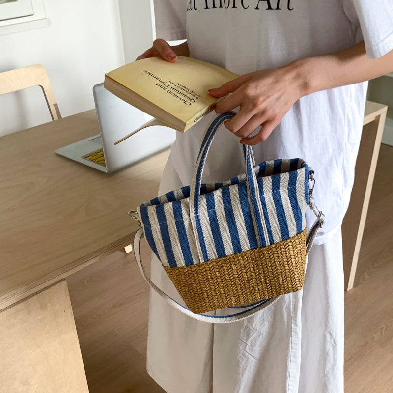 Striped handmade straw bag European and American fashion vegetable basket tote bag 2025 summer large capacity portable beach bag women