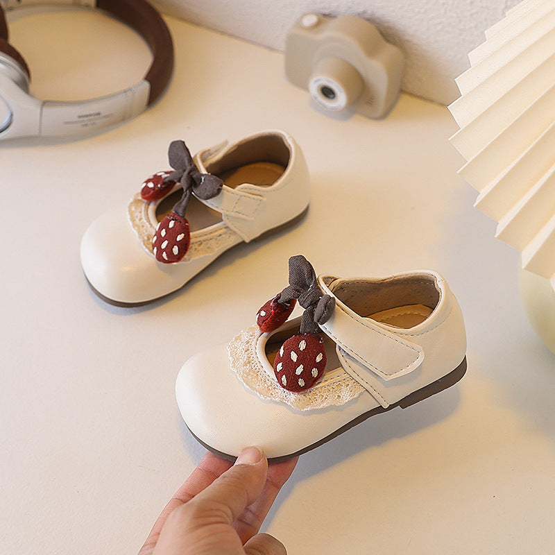 Ready-to-ship new children's leather shoes, korean style, girls' lace-trimmed princess shoes, elegant student patent leather soft-soled flats
