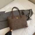 Korean style vintage shoulder bag - women's niche design, embossed texture, underarm bag, large capacity tote