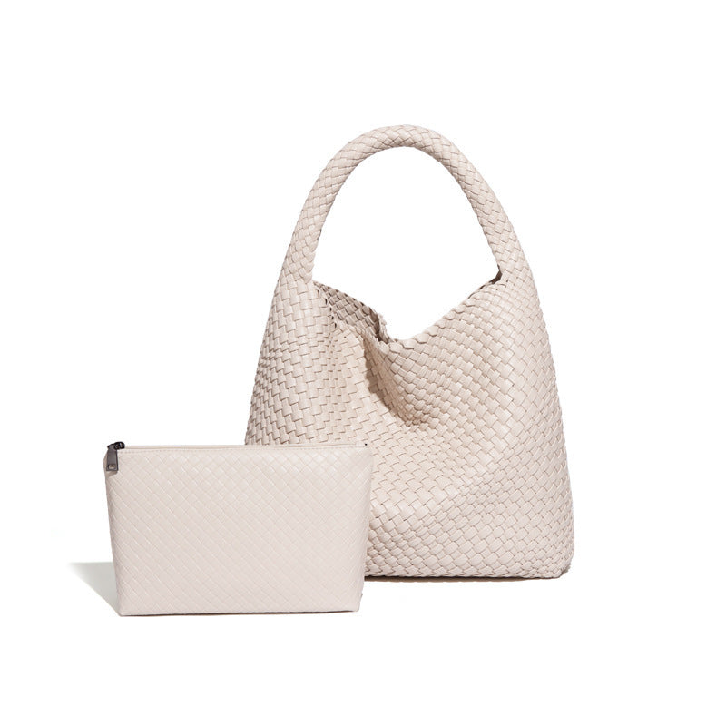 Cross-border hot-selling new handwoven bags, portable tote bags, trendy women's bags, large-capacity underarm shoulder bags.