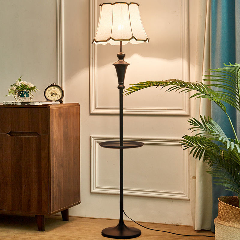 American-style floor lamp with storage shelf for bedroom and living room, minimalist modern coffee table lamp, creative bedside table lamp, nordic style