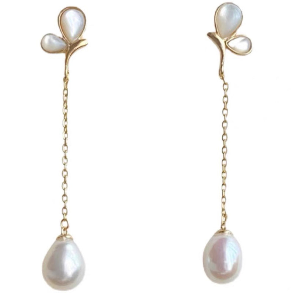 Natural freshwater pearl earrings, 925 sterling silver gold-plated, subtly luxurious, niche high-end natural mother-of-pearl earrings, minimalist and elegant for women