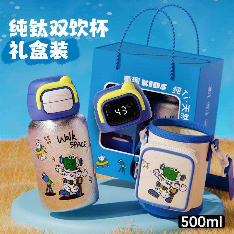 Pure titanium kids thermos cup with gift box, special water cup for primary school students, good-looking outdoor portable gift box straw cup