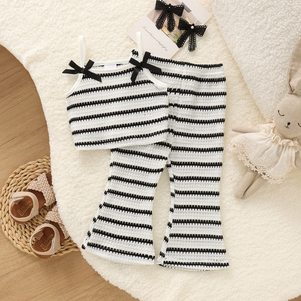 exclusive supply of new arrival children's black and white suspender tops + trousers for girls in europe and the united states