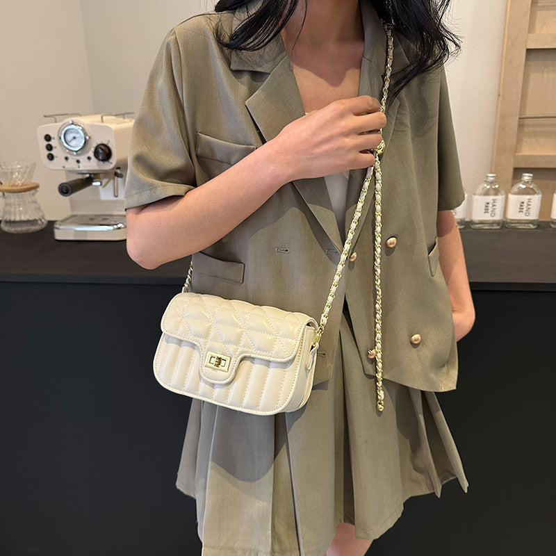 Wholesale of niche design small bags: new trendy diamond quilted chain fashionable minimalist shoulder & crossbody small square bags