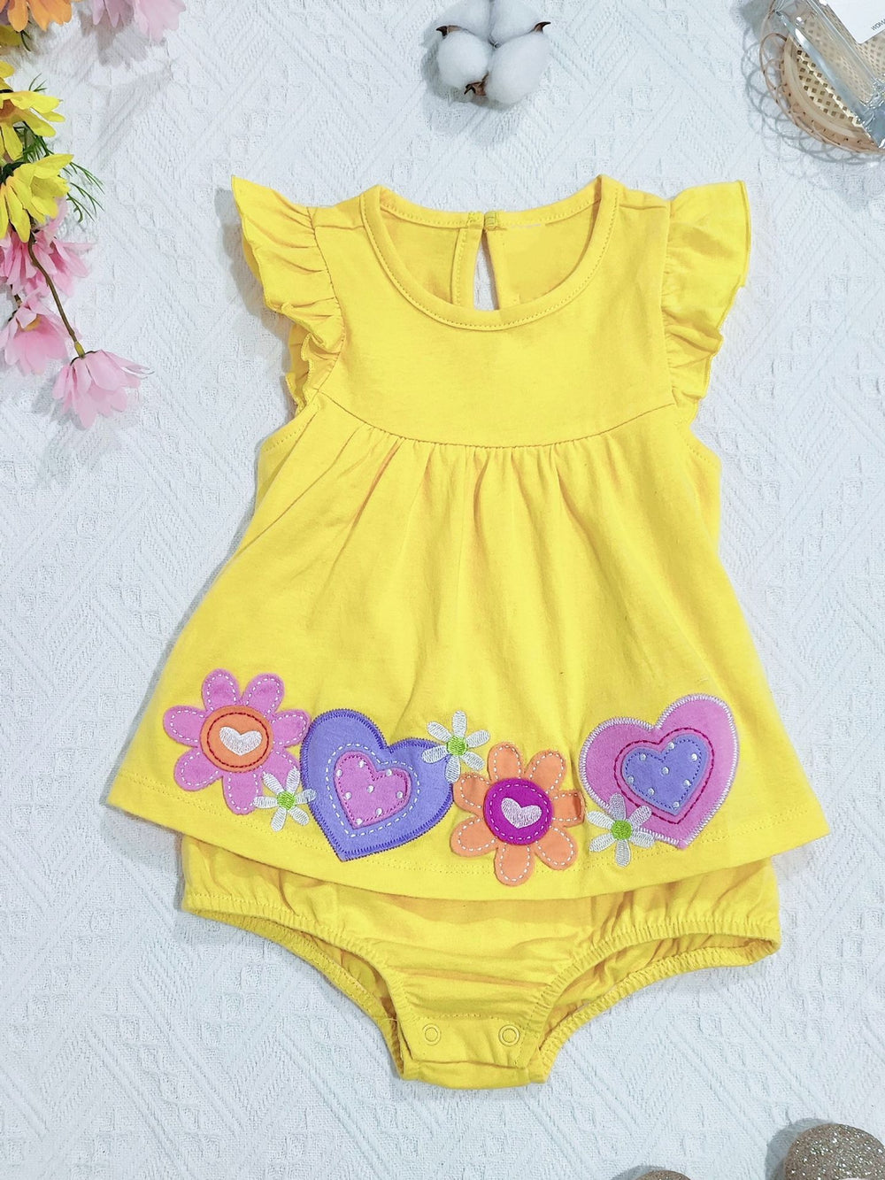 Export original order pure cotton baby girl one-piece triangle summer sleeveless embroider lollipop new arrival category a romper