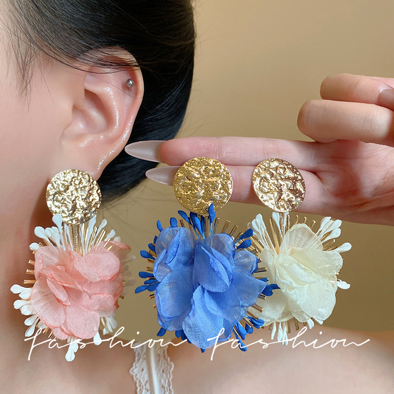 Vacation style exaggerated perm edge flower earrings for women niche styleclassy summer earrings unique stylish face small earrings