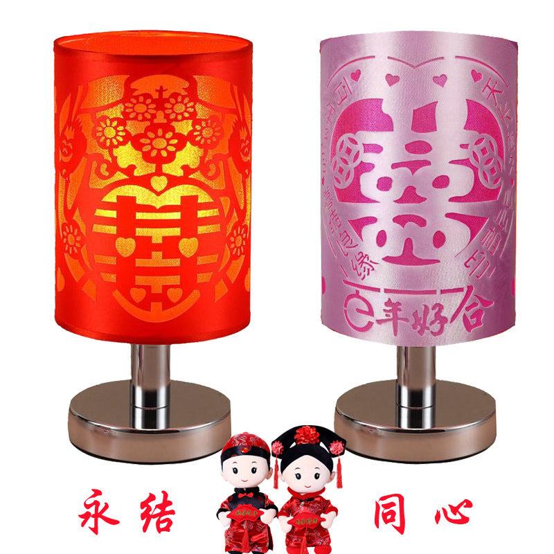 Wedding table lamp, wedding new room bedroom bedside lamp led night light creative lamp simple modern gift lamp warm