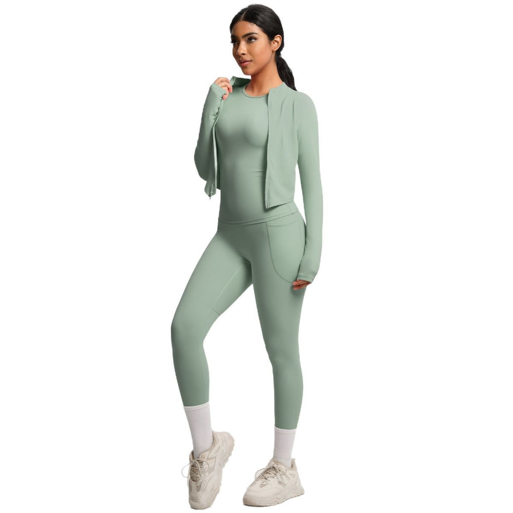 Solid color new outdoor casual quick-dry sports yoga outfit - tight-fitting, butt-lifting, pocketed shorts - fitness naked feel three-piece set