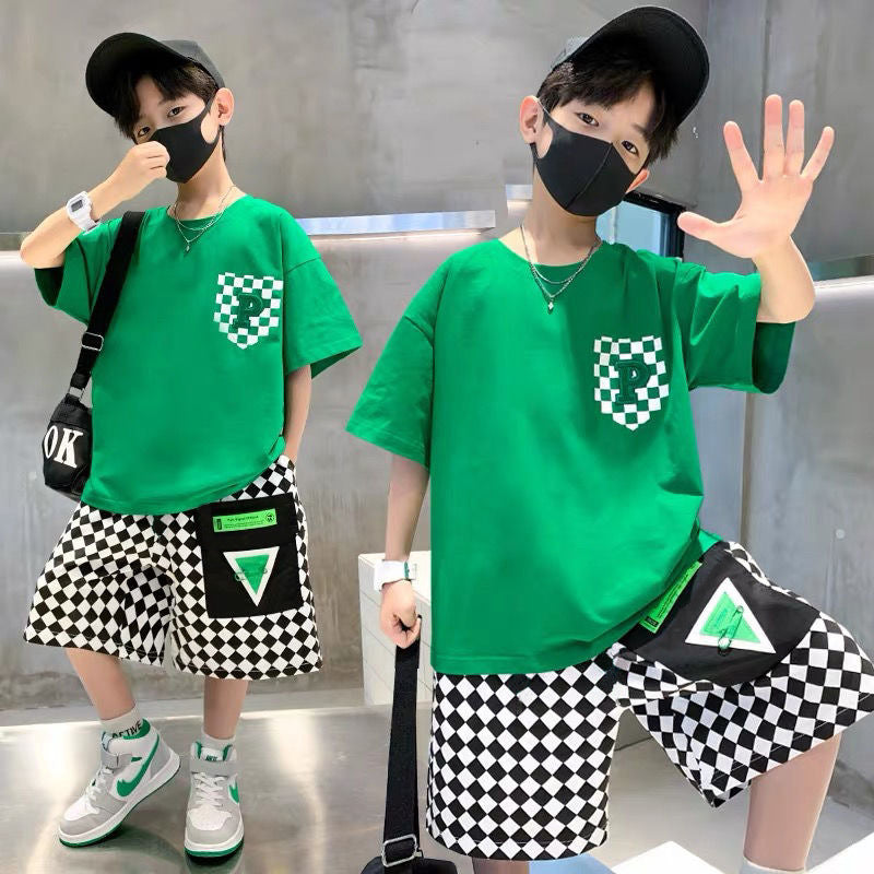 Boys' summer outfit set  new style: stylish and trendy summer streetwear for older boys and young men - cool and edgy short-sleeve clothing