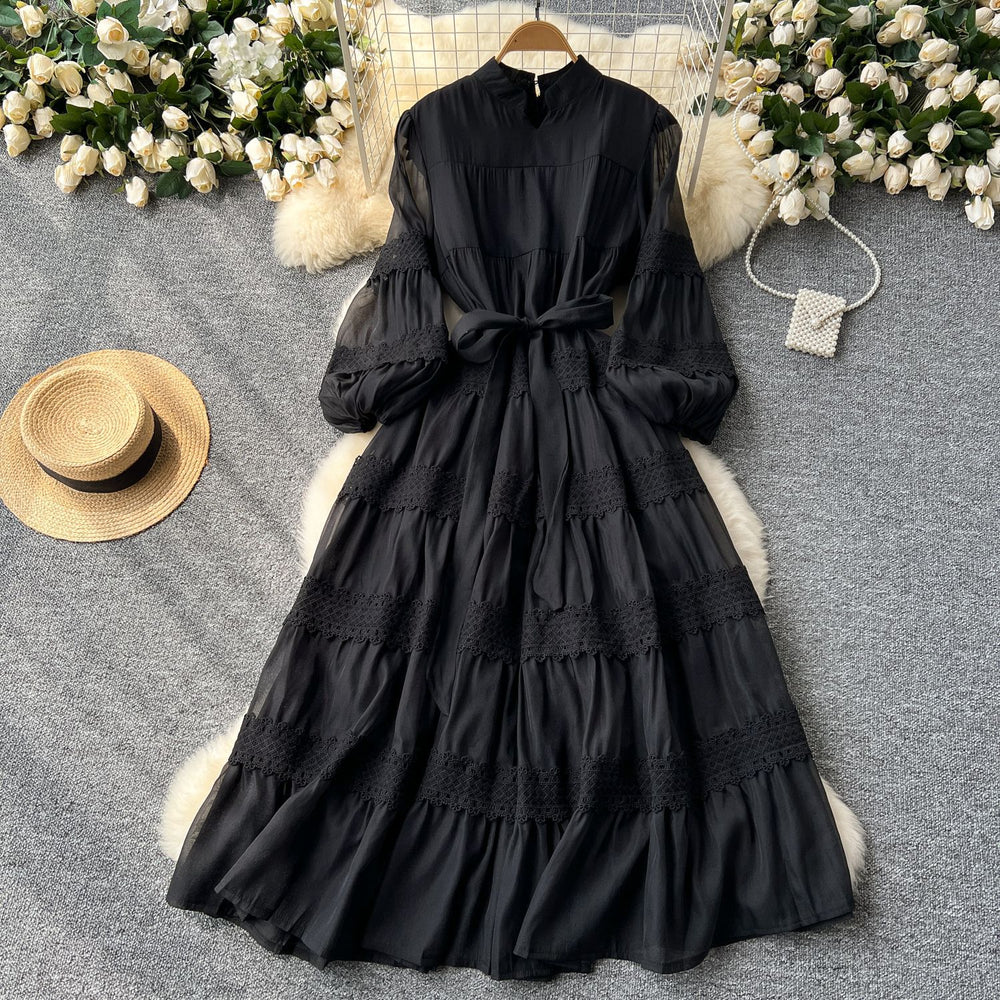 Luxury french-style lantern sleeve dress - women's summer lace patchwork tie-up slimming design elegant maxi dress