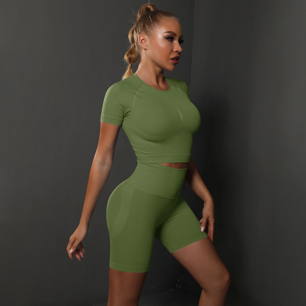 Spring/summer new seamless knitted yoga set for women - peach lift butt shaping tight shorts - running & fitness workout outfit