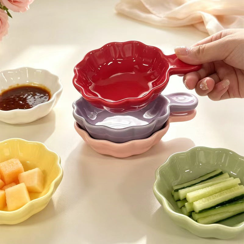 Carefully selected cream style dipping dish ceramic for home hot pot seasoning dish good-looking barbecue dipping sauce dish soy sauce vinegar dish
