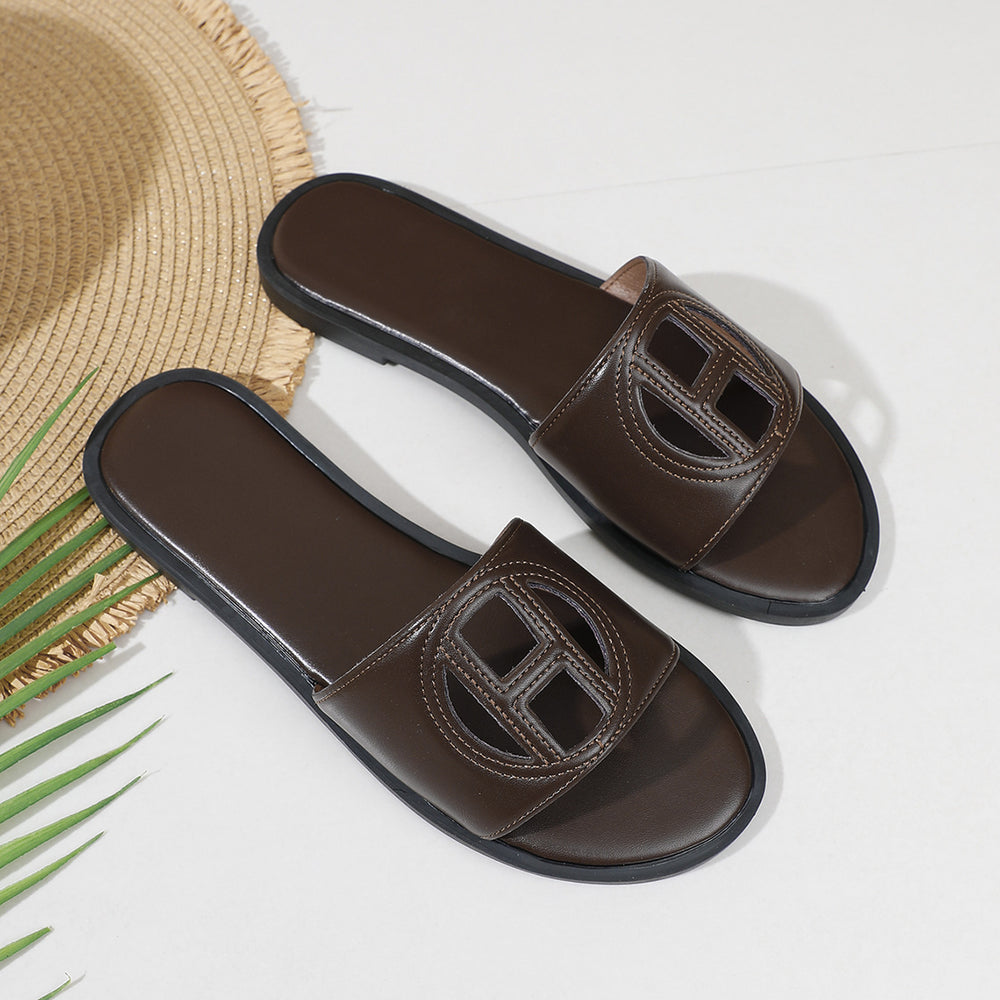 2026 women's summer fashion versatile sandals - ladies' outdoor slippers with hot-pressed electric embroidery and flat soles (for export)