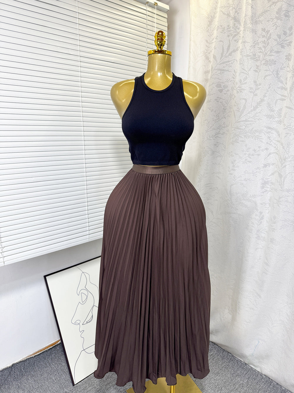 K-stylehigh waist elastic waist pure colorpleated skirt a-line skirt slimming lookeasiest for matchwork clothing skirt