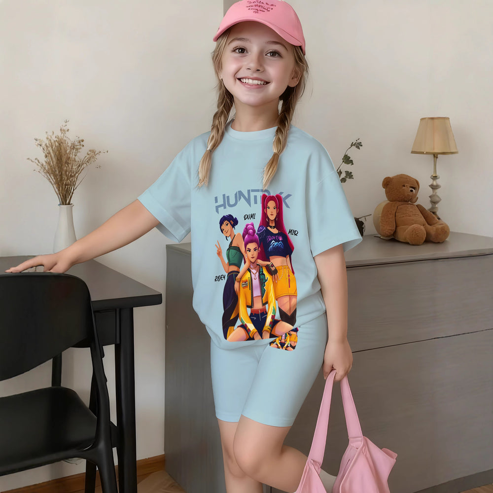 Girls' t-shirt and shorts set featuring a cartoon short-sleeve design and printed graphics, perfect for casual streetwear