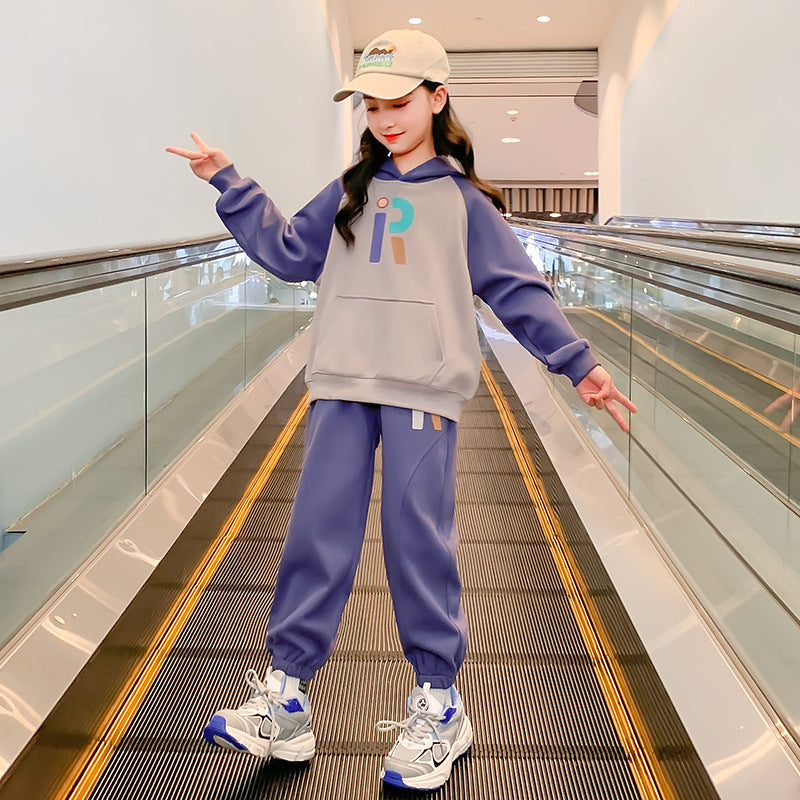 Girls' spring outfit set : new, stylish, and trendy girls' clothing, kids' hoodie, spring/autumn popular activewear