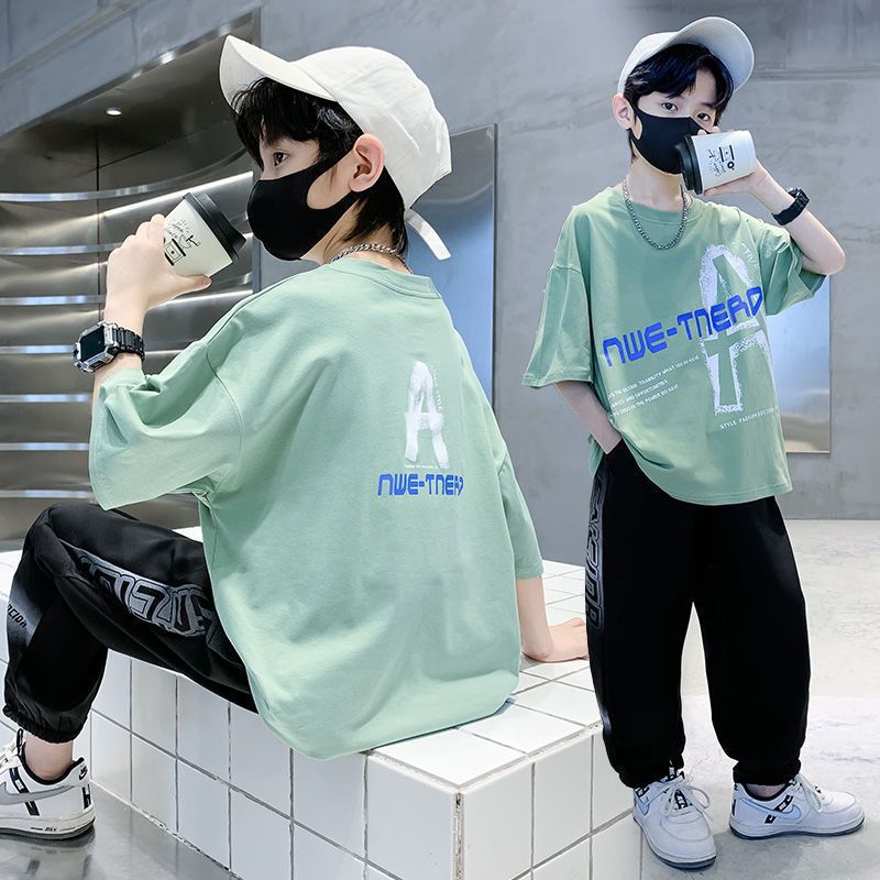 Boys' summer outfit set, big kids' summer style,  new arrivals, kids' boys' summer short-sleeve tracksuit, stylish and trendy