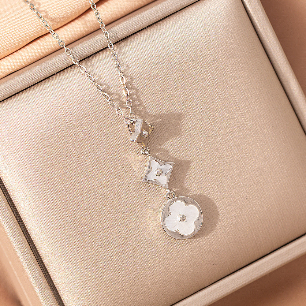 [set] cross-border light luxury four-leaf clover necklace women's earrings bracelet high-end niche fashion exquisite pendant jewelry