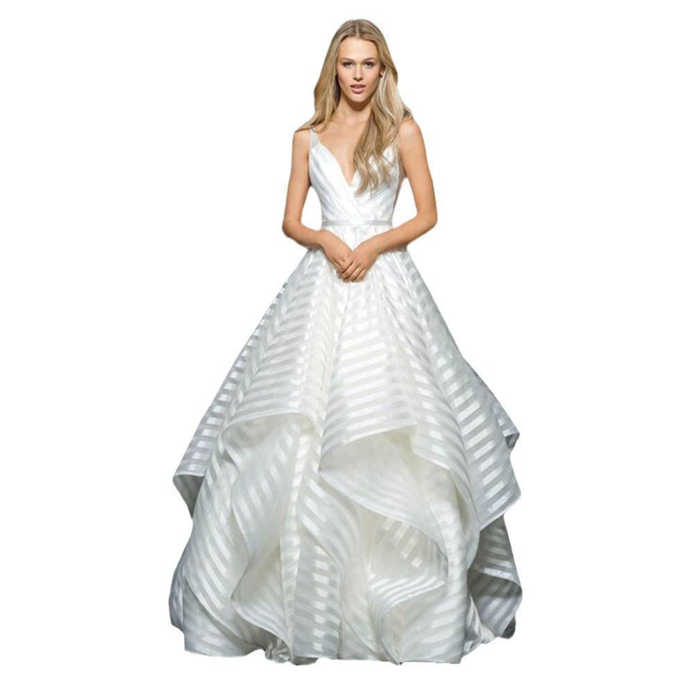 summer new european and american style backless lace dress with a short train - ethereal, light luxury white wedding gown