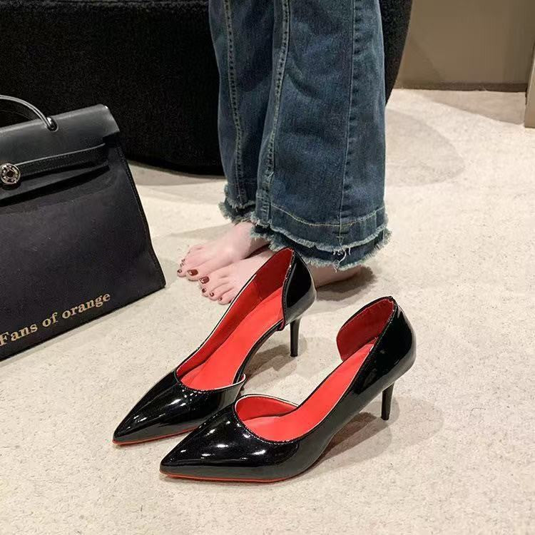 Side hollow high heels nude sexynew arrival patent leather flats professional pointed toe red bottom elegant2025new arrival high heels