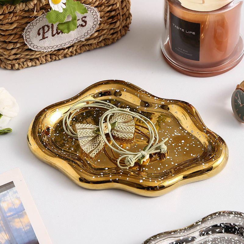 Insaccessible luxury ceramic jewelry electroplated jewelry plate popular photo same style irregular desktop storage props plate