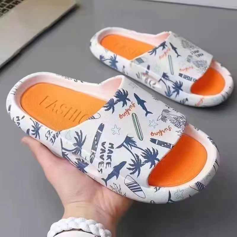 New arrival slippers for men summer outwear trendy ins beach home stepping on shit feeling bathing thick sole couple men wholesale sandals