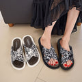 Thick sole slippers for women outwear 2025 summernew arrival cross one-line slippers with a sense of shit-stepping soft bottomfashion sandals