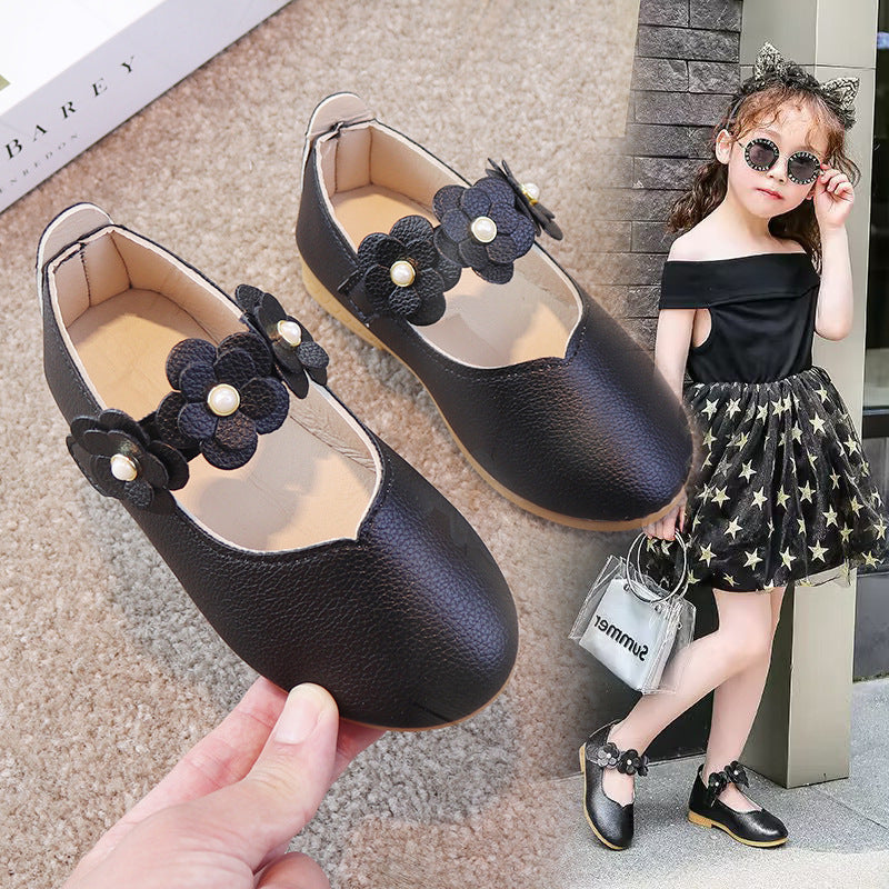 Girls' leather shoes - new spring/autumn  collection: stylish princess shoes for little girls, featuring floral designs, soft soles, and casual comfort for mid-to-large sized children