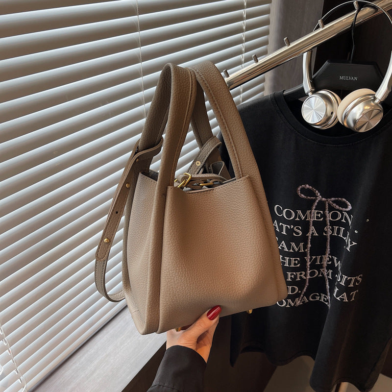 Cross-border high-end foreign gas bucket bag women's 2025 new simple and versatile shoulder messenger bag fashionable small bag