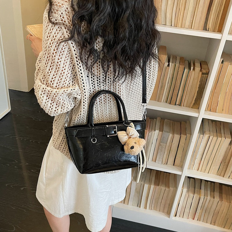 2026 spring new trendy women's bag dopamine minimalist tote bucket bag high-quality versatile large capacity crossbody bag