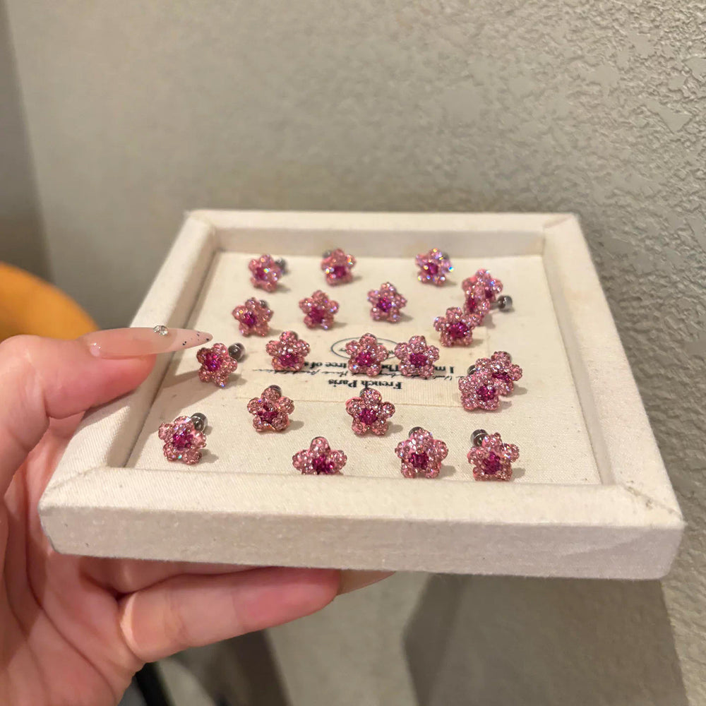 Sparkling, full-diamond pink mini flower stud earrings – a cool, sweet, delicate, and high-value fashion statement. versatile and effortlessly chic